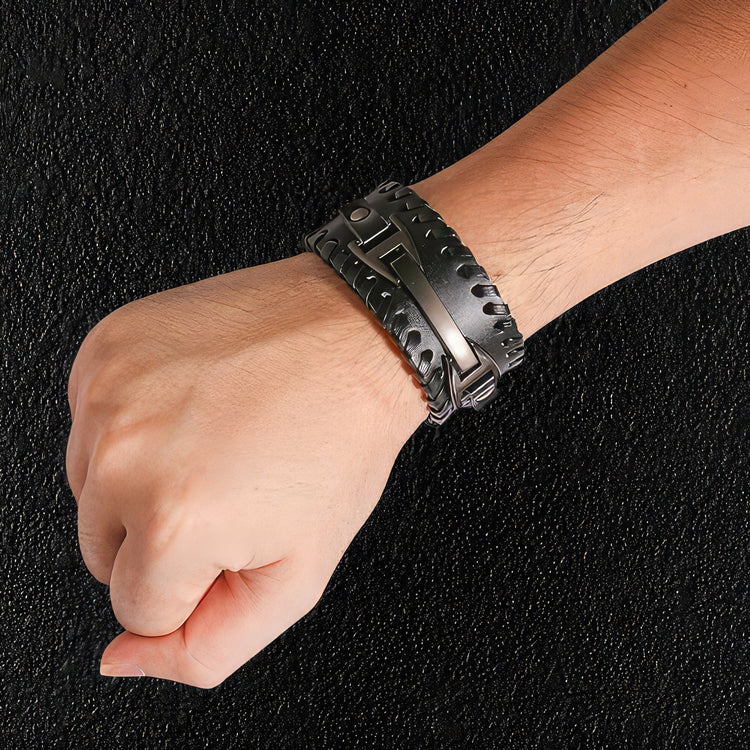 Man's Wide Leather & Steel Wristband