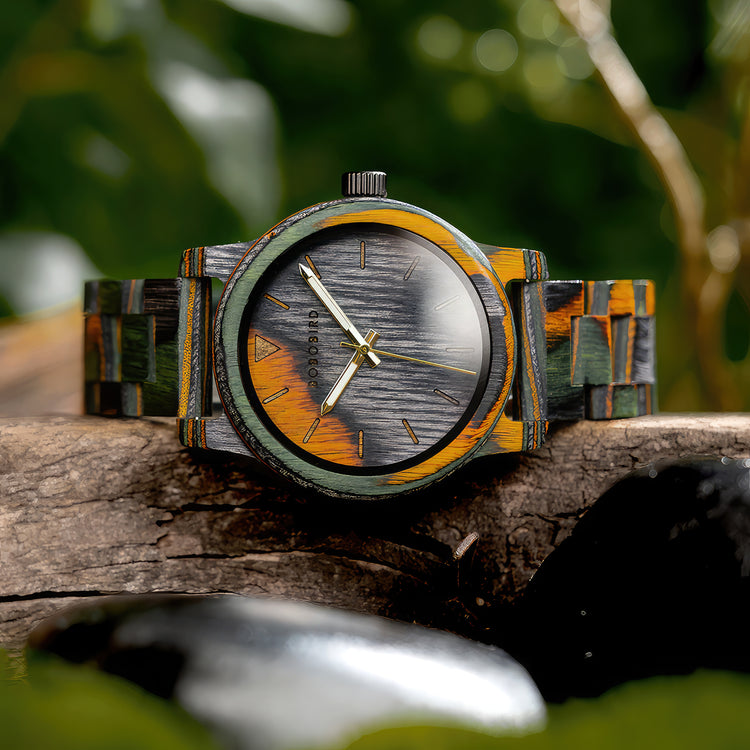Sleek men's wooden watch with minimalist design