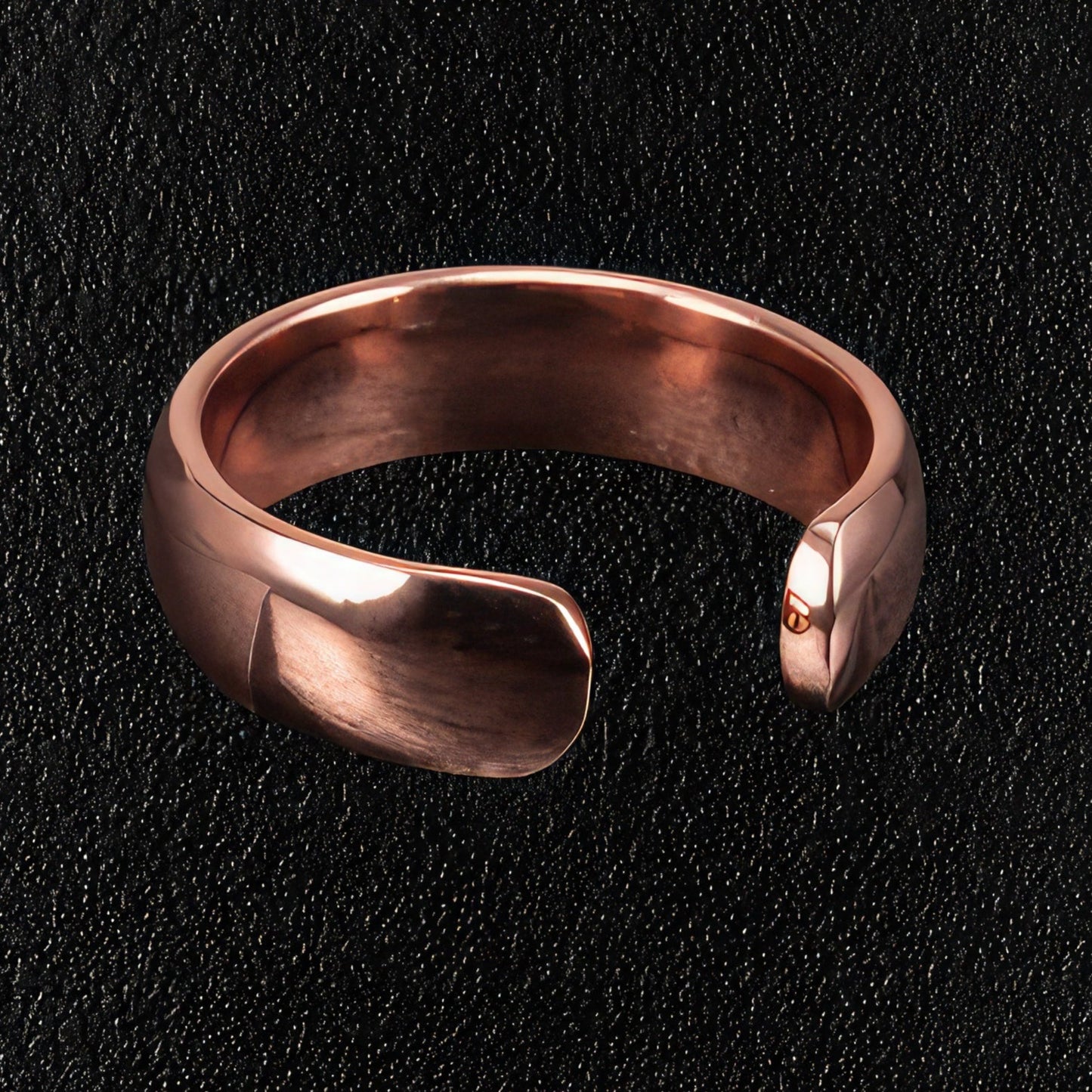 Women's Minimalist Magnetic Copper Ring