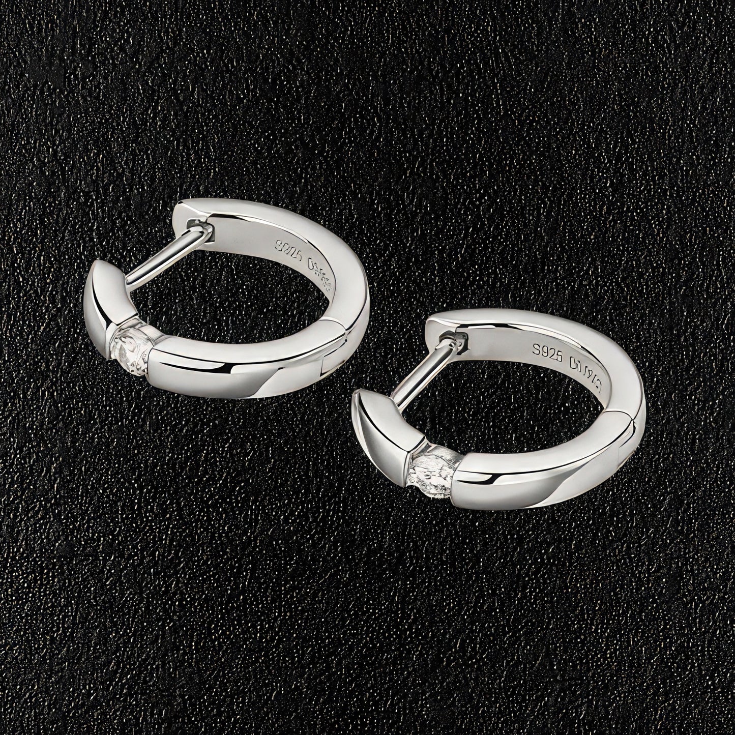 Women's Moissanite Single Stone Hoop Earrings