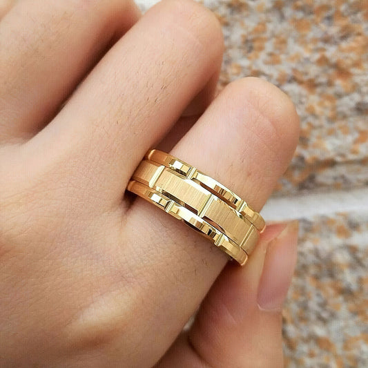 Men's tungsten carbide wedding ring