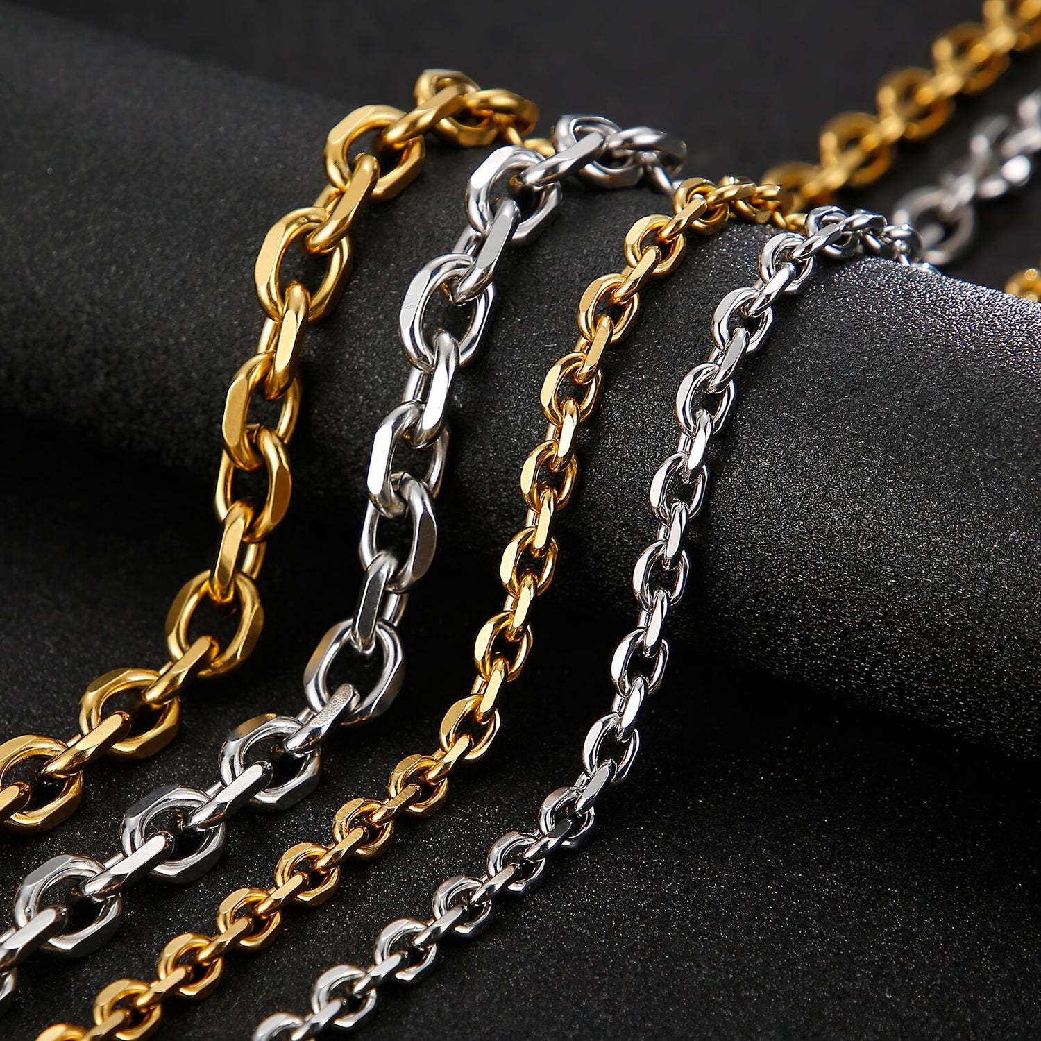 O Link Necklaces For Men