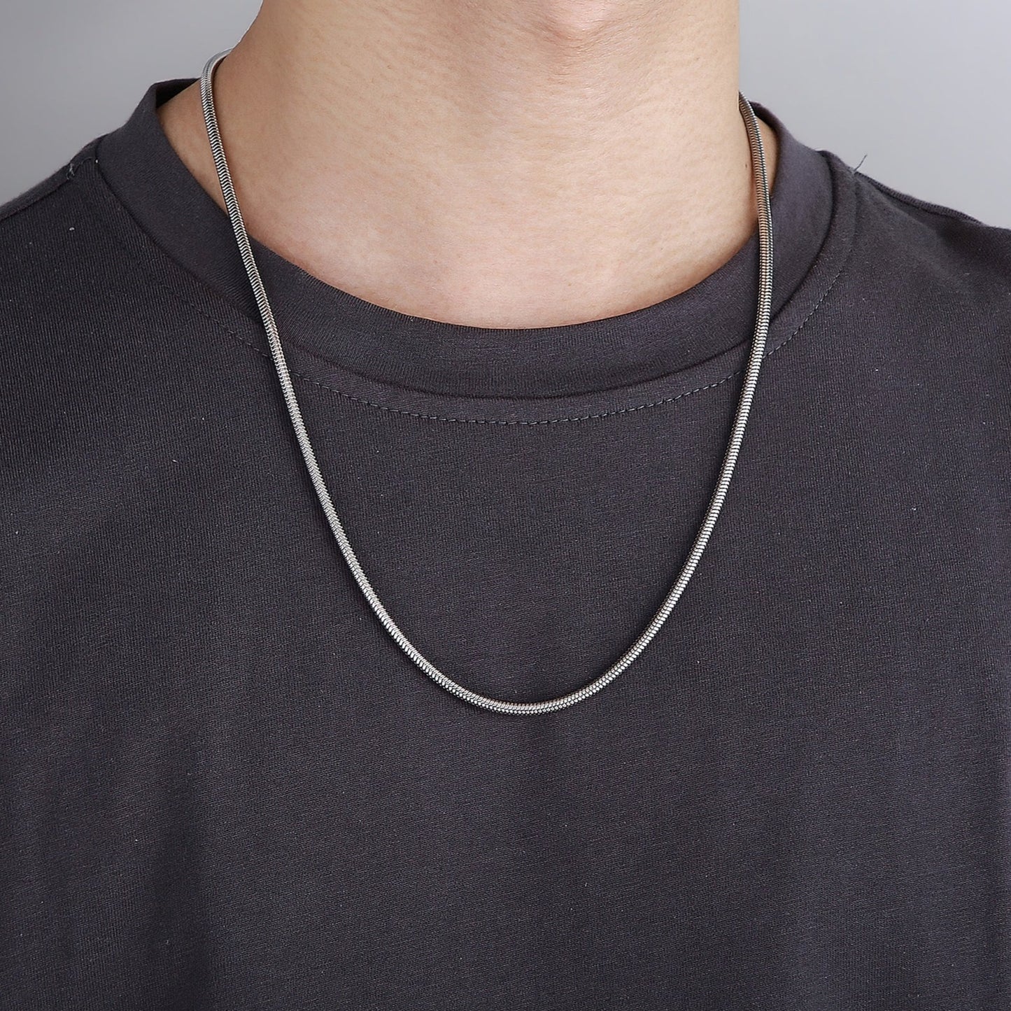 Zuringa Snake Chain Necklace