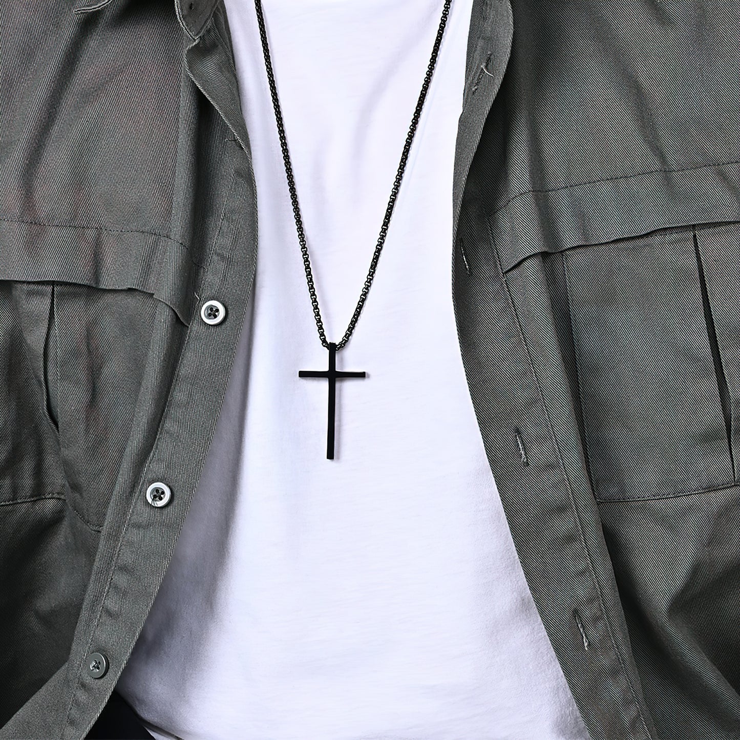 Minimal Cross Necklace